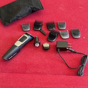 Philips Black and Silver Grooming Kit